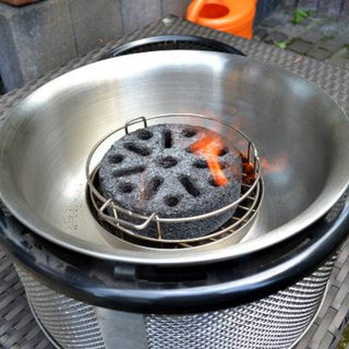 COBB Kuras Presuotos kokosų riešutų kiautų anglies tabletės COBB Cobblestones, 6 vnt.