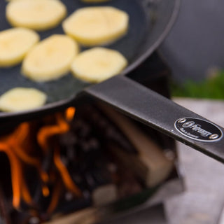 Petromax Dishes Wrought iron frying pan PETROMAX, Ø 24